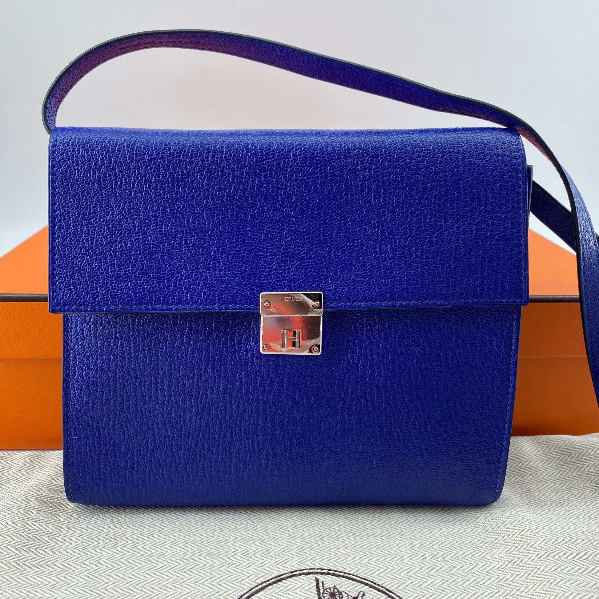 Hermès Handbag - Rovelle Bags