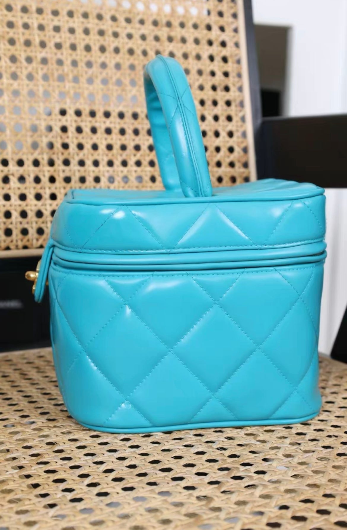 Chanel Chanel 19 Shoulder Bag - Rovelle Bags