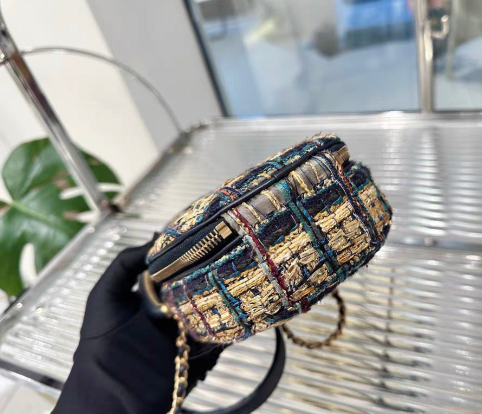 Chanel Chanel 19 Crossbody - Rovelle Bags