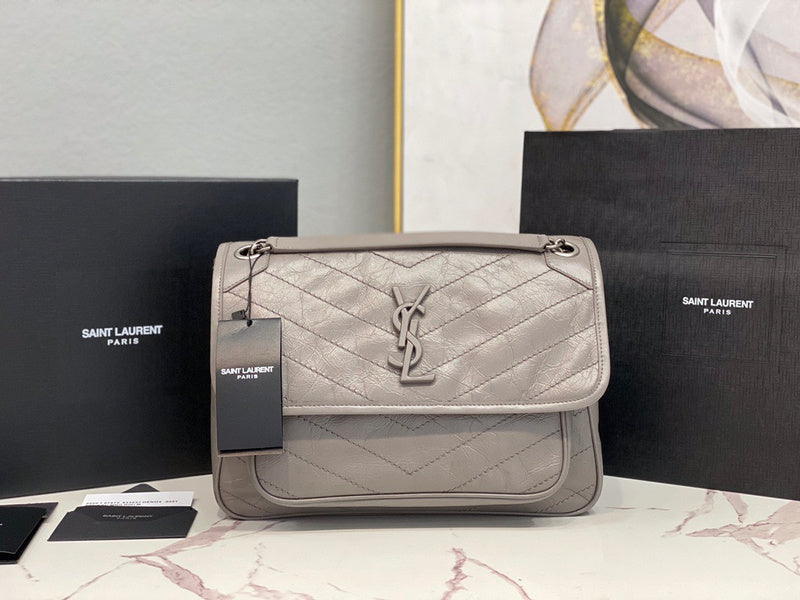 Yves Saint Laurent - Bags - 480