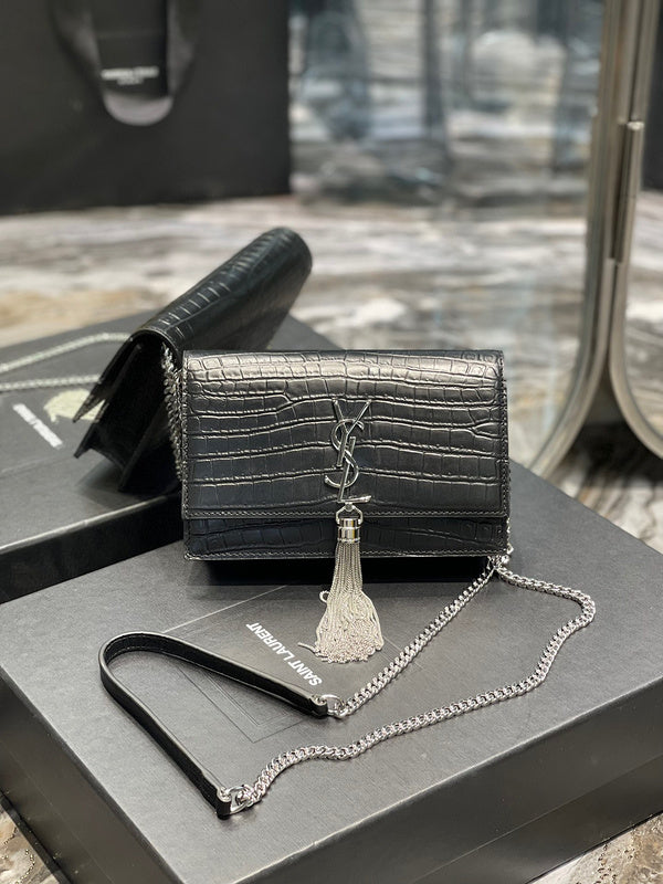 Yves Saint Laurent - Bags - 175