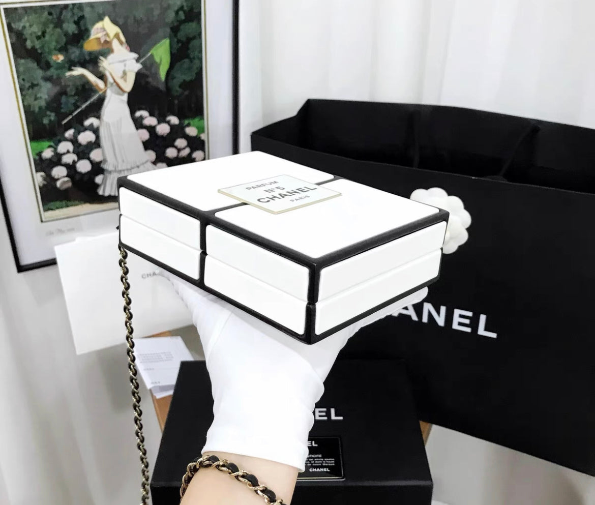 Chanel Clutch - Rovelle Bags