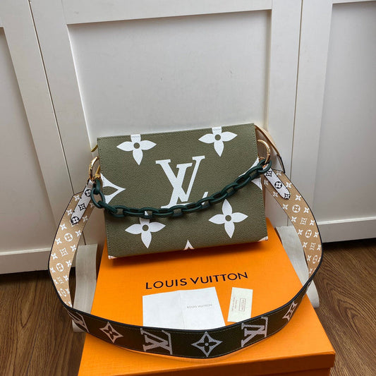 Louis Vuitton Luxury Bags 1849