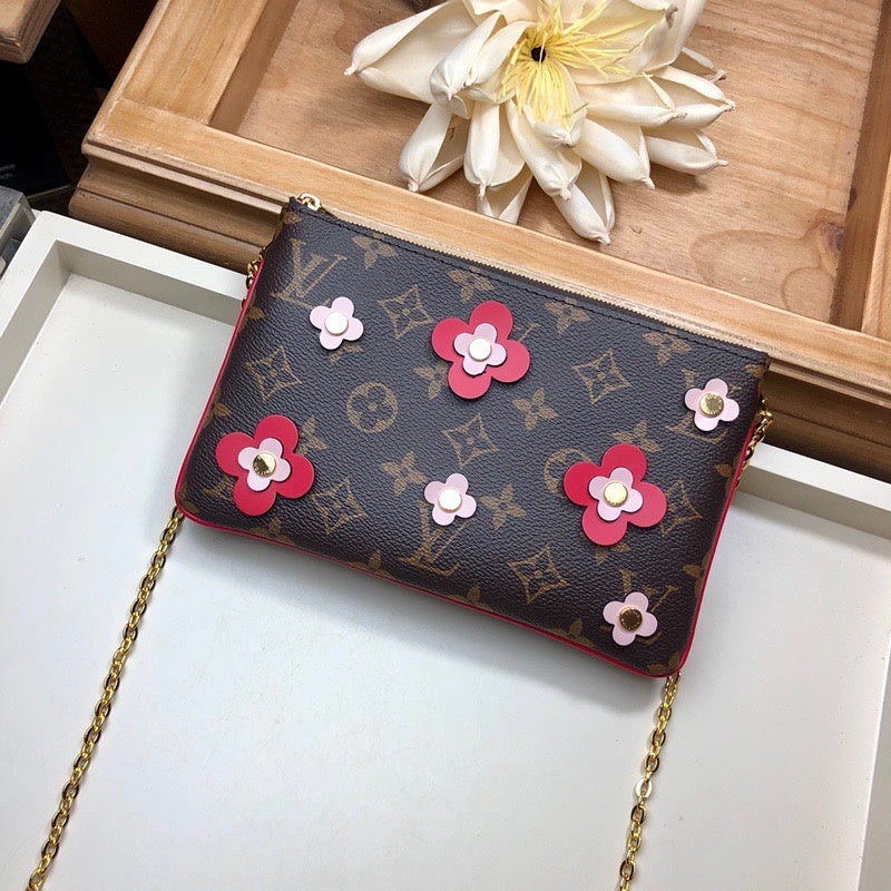 Louis Vuitton Luxury Bags 2040