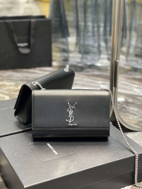 Yves Saint Laurent - Bags - 181