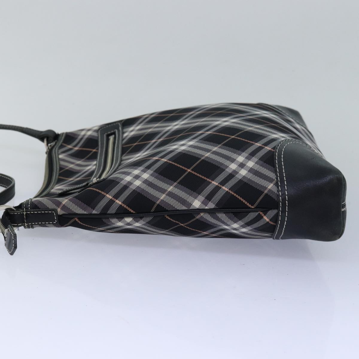 Burberry Nova Label Shoulder Bag - Rovelle Bags