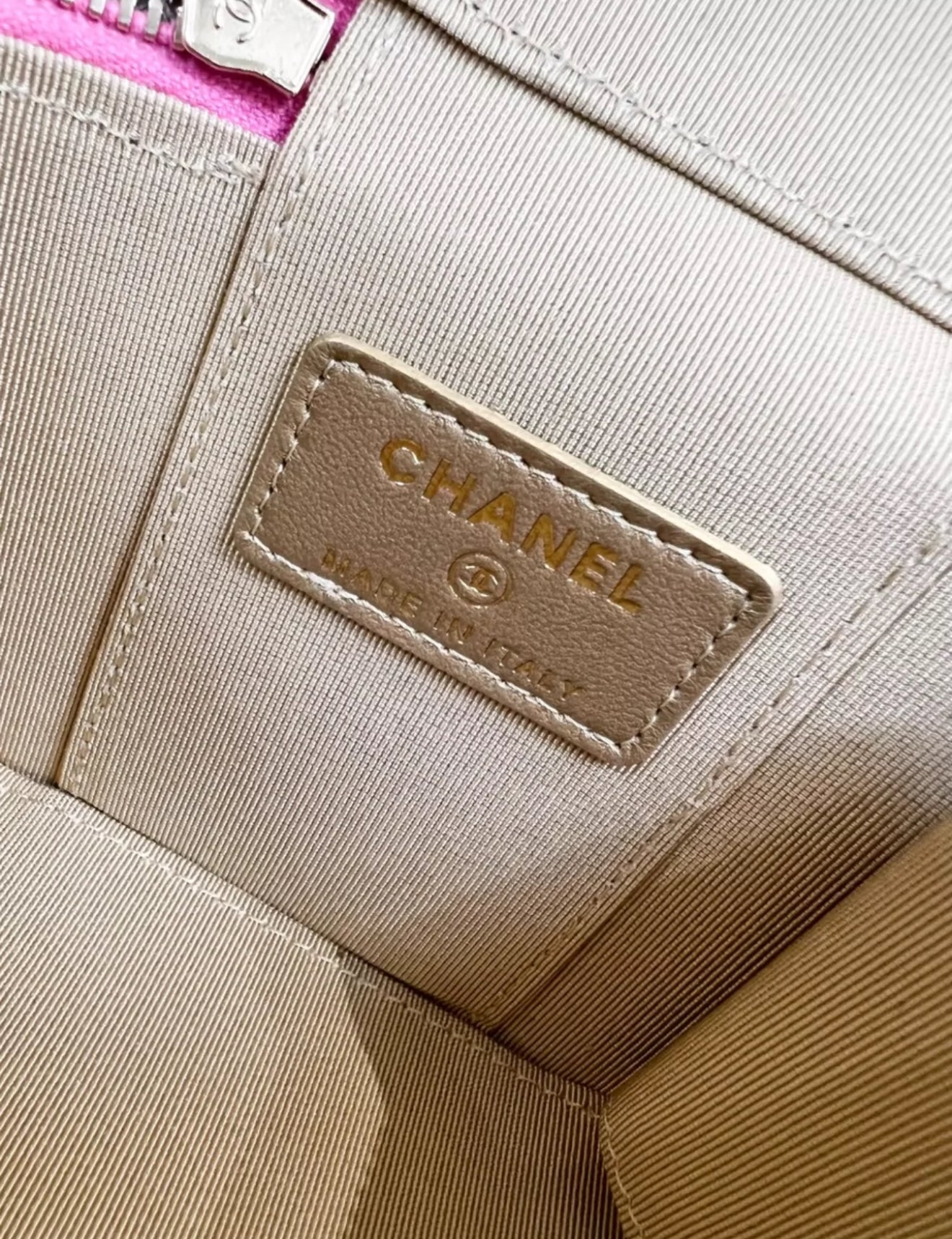 Chanel Vanity Shoulder Bag - Rovelle Bags