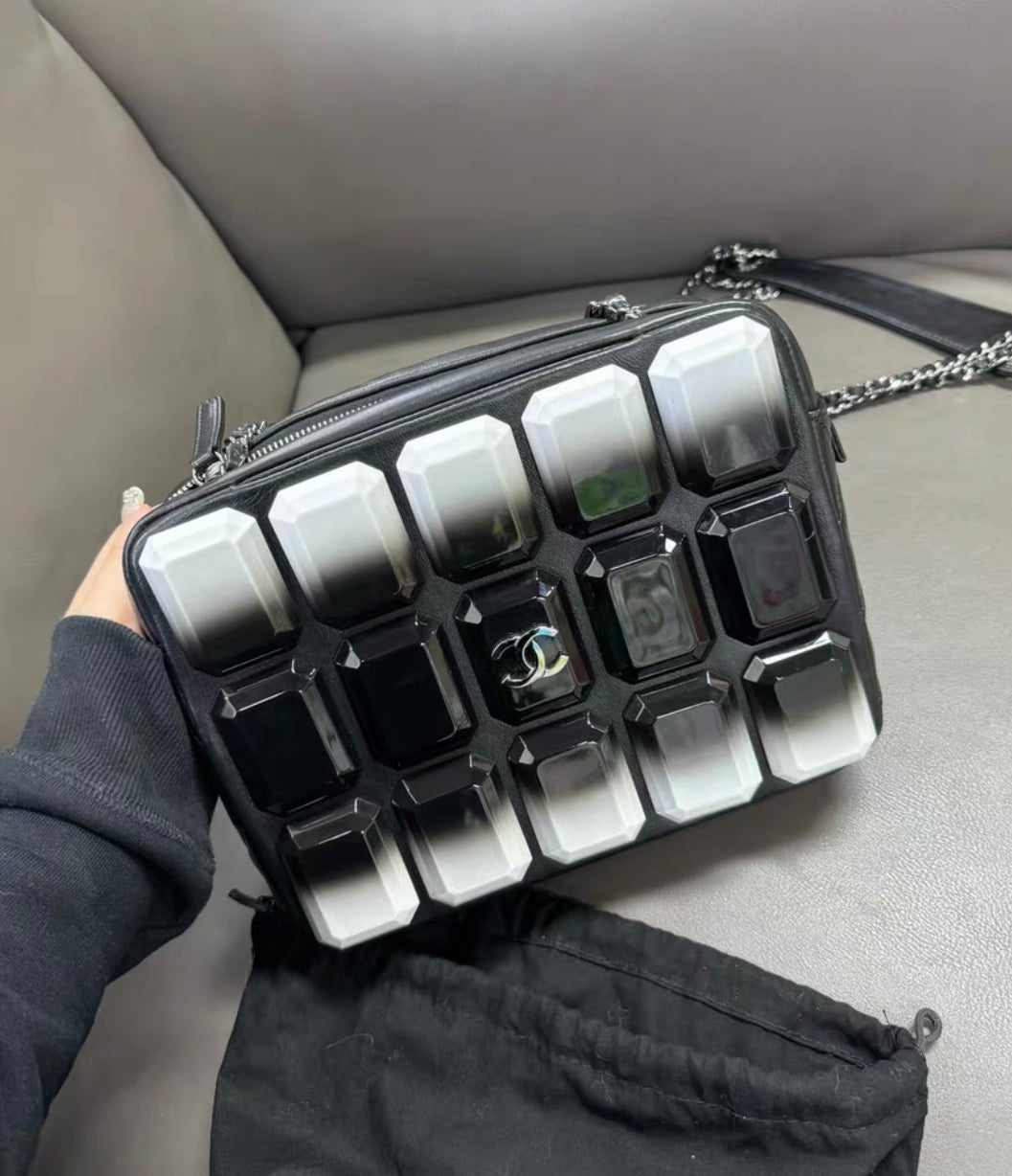 Chanel Tote - Rovelle Bags