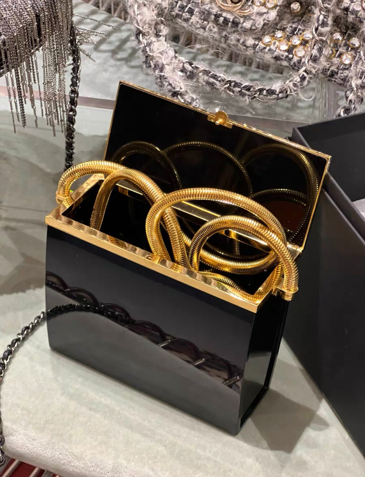 Chanel Chanel 19 Crossbody - Rovelle Bags