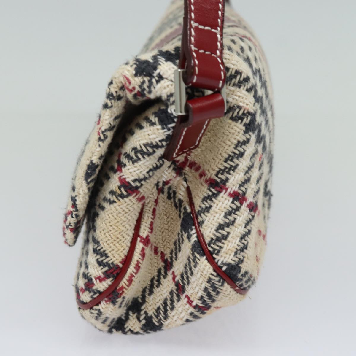 Burberry Nova Label Shoulder Bag - Rovelle Bags