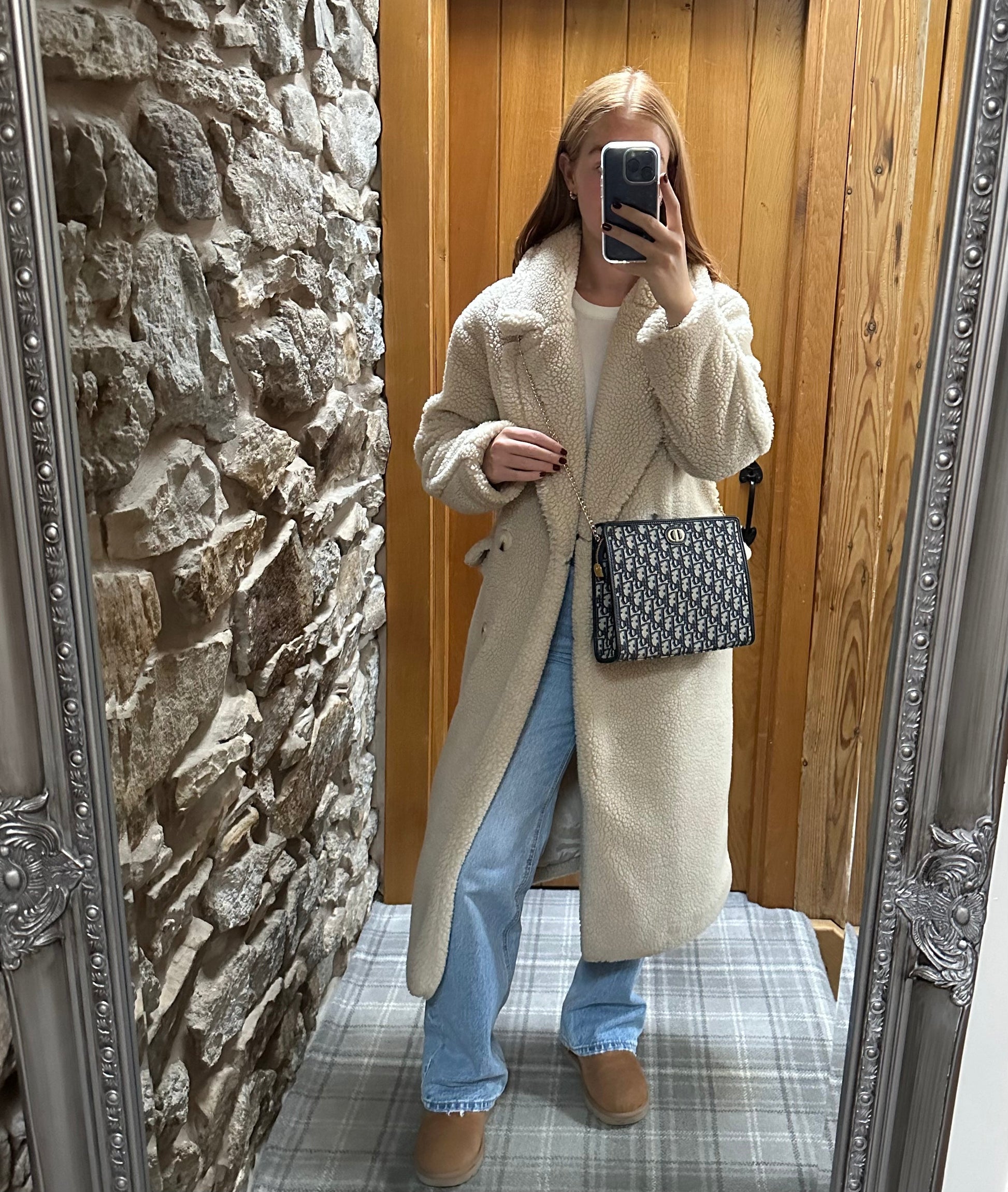 Dior 30 Montaigne Shoulder Bag - Rovelle Bags