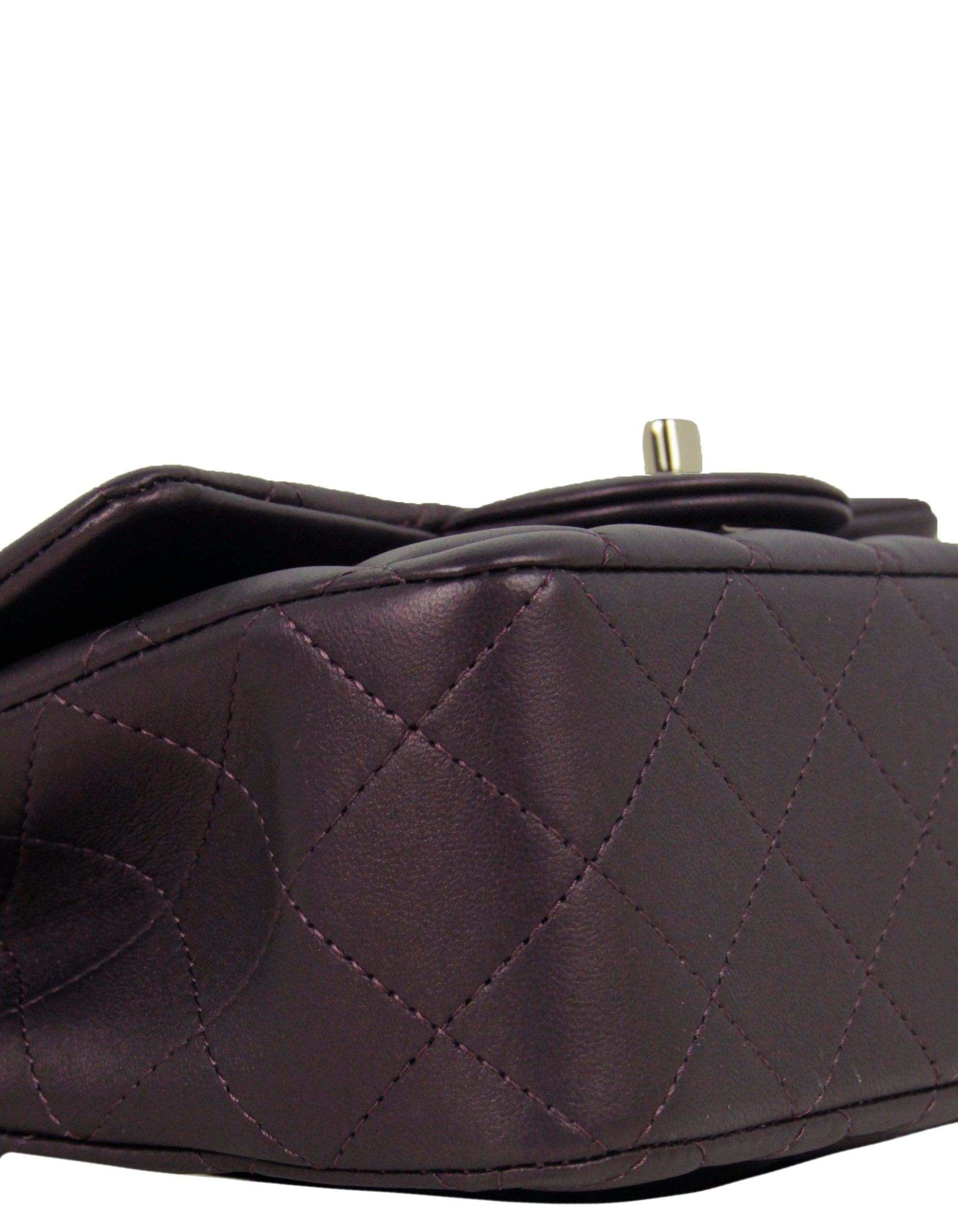 Chanel 2022 Iridescent Burgundy Lambskin Quilted Flap Bag - Rovelle Bags
