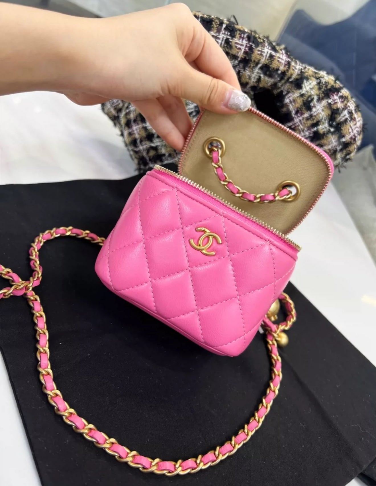 Chanel Vanity Shoulder Bag - Rovelle Bags