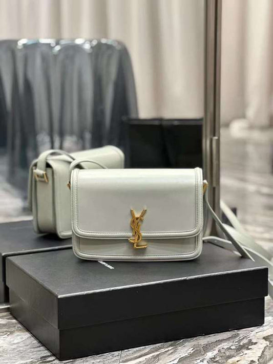 Yves Saint Laurent Weekend Everyday Handbag