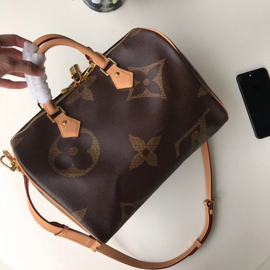 Louis Vuitton Luxury Bags 1768