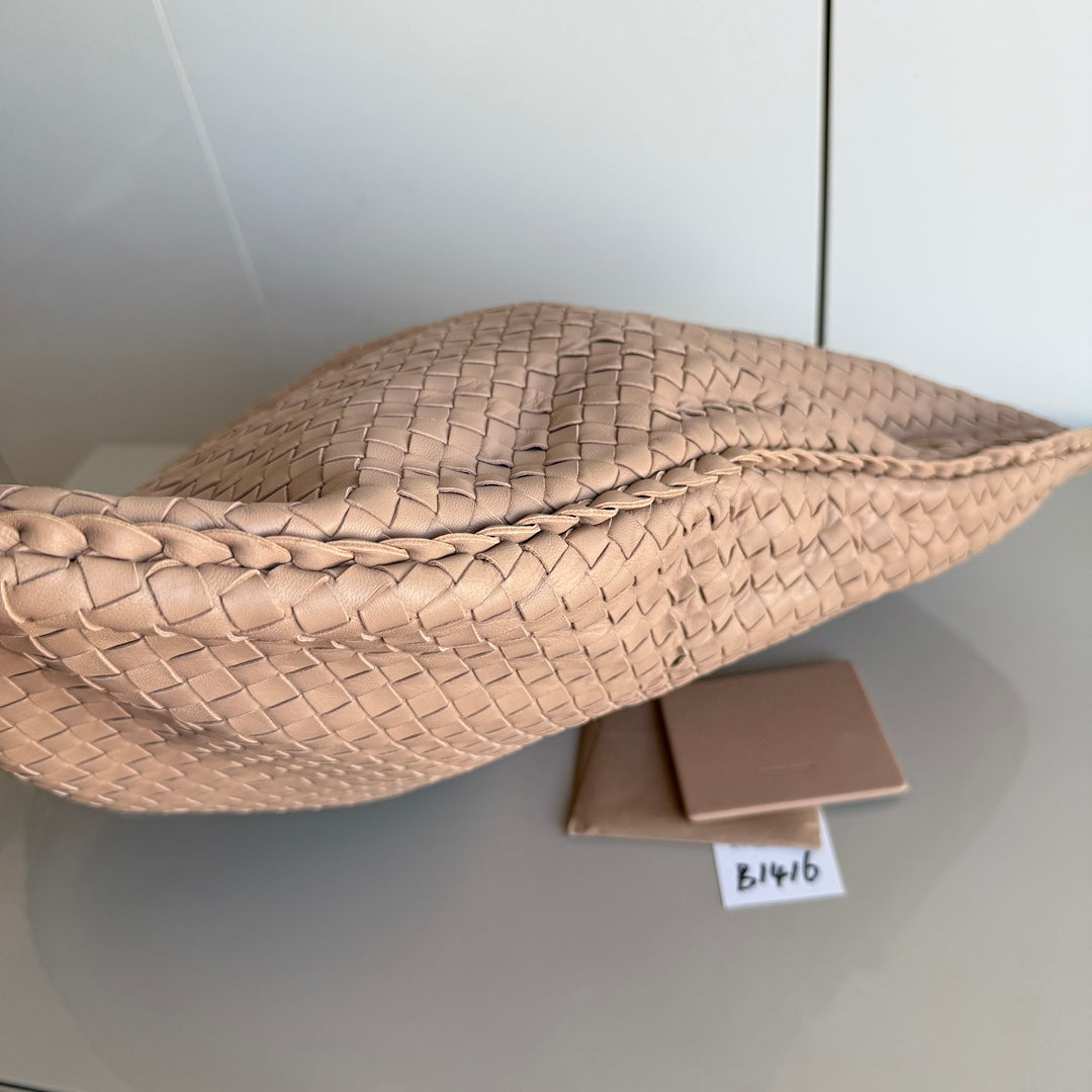 Bottega Veneta Veneta Shoulder Bag - Rovelle Bags