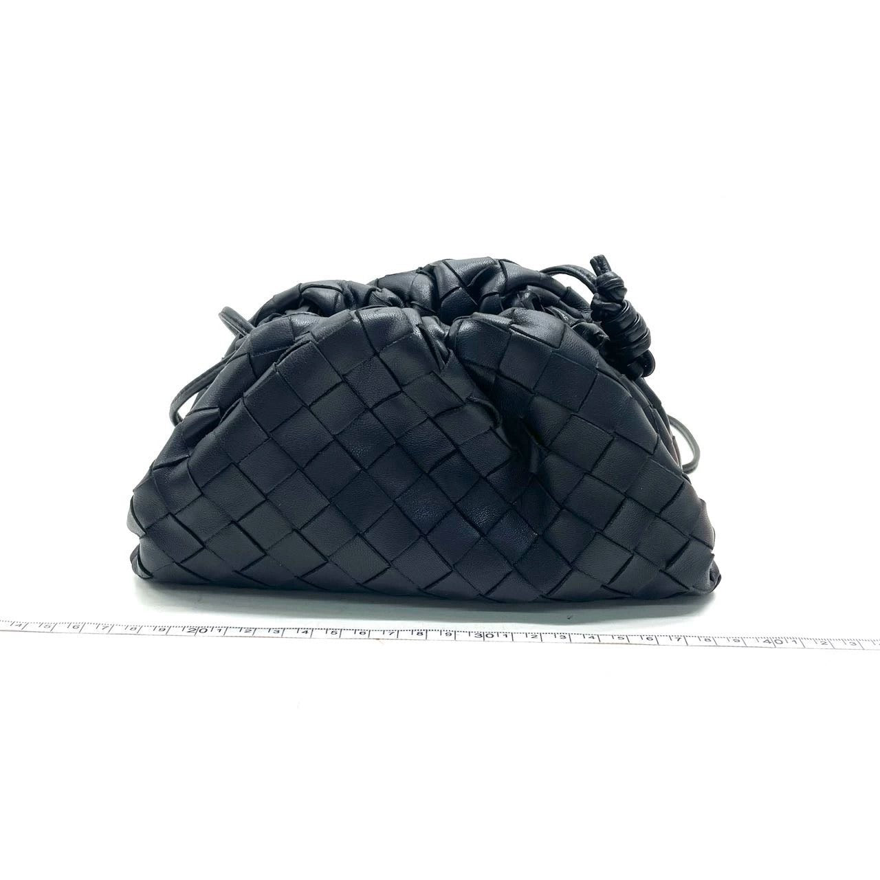 Bottega Veneta Pouch Crossbody - Rovelle Bags