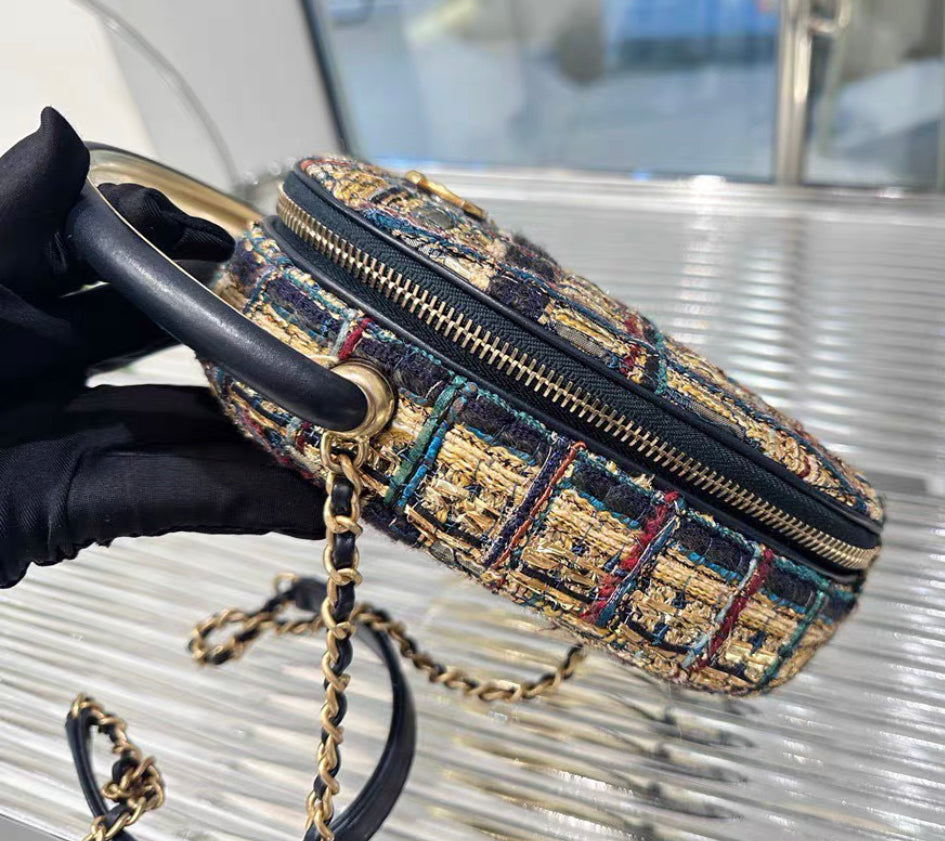 Chanel Chanel 19 Crossbody - Rovelle Bags