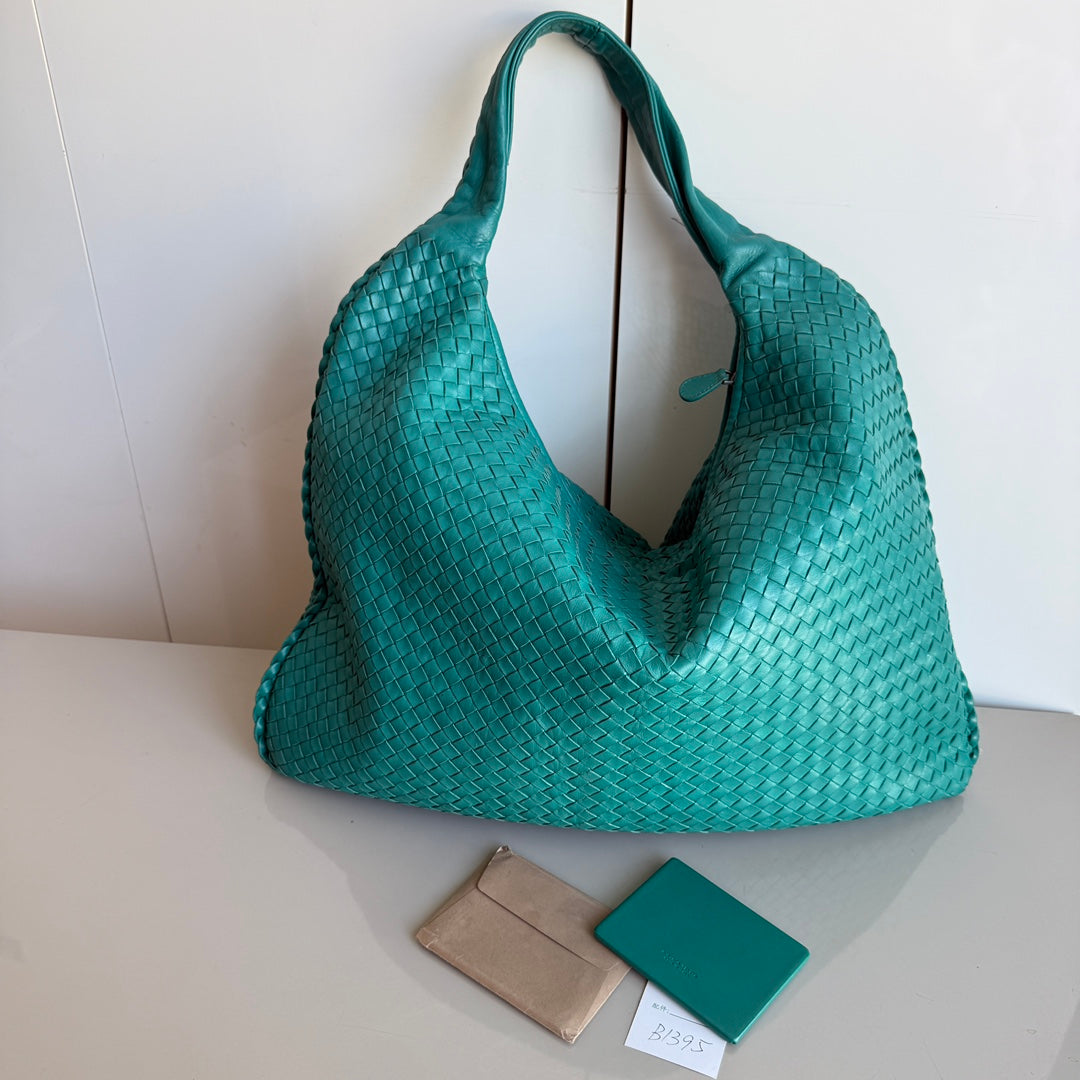 Bottega Veneta Veneta Shoulder Bag - Rovelle Bags