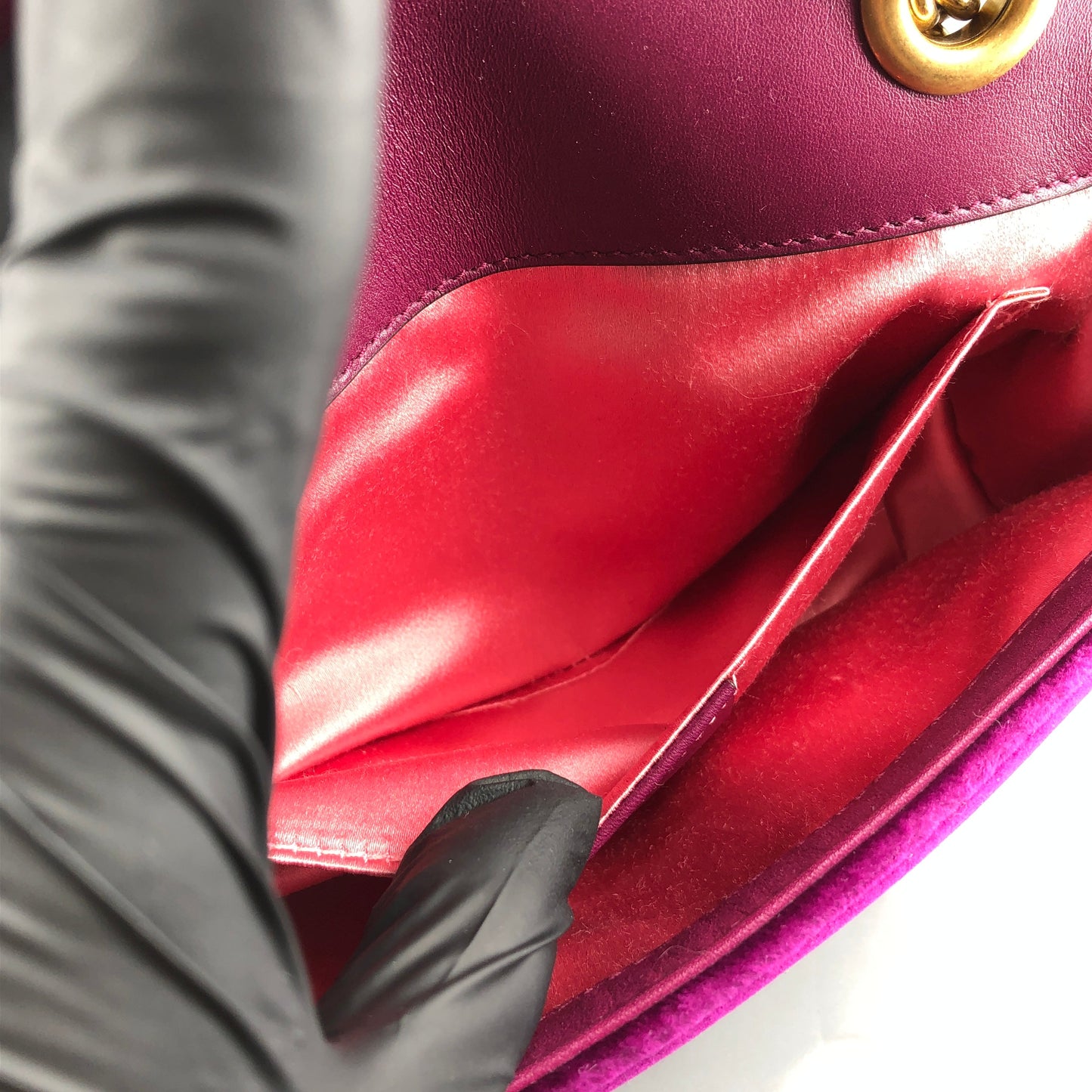 Gucci Marmont Fuchsia Velvet Matelasse Chain Shoulder Bag