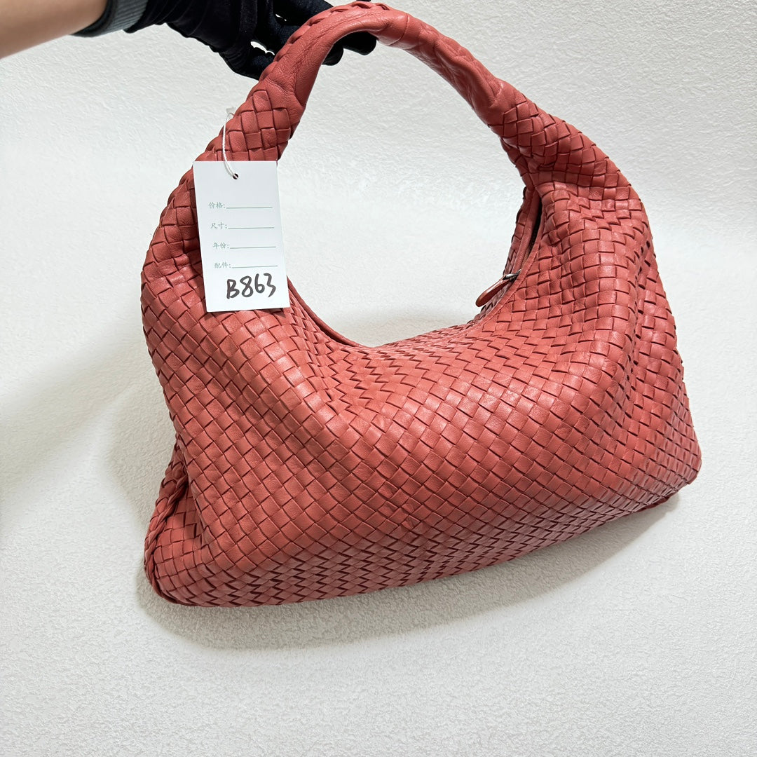 Bottega Veneta Veneta Shoulder Bag - Rovelle Bags