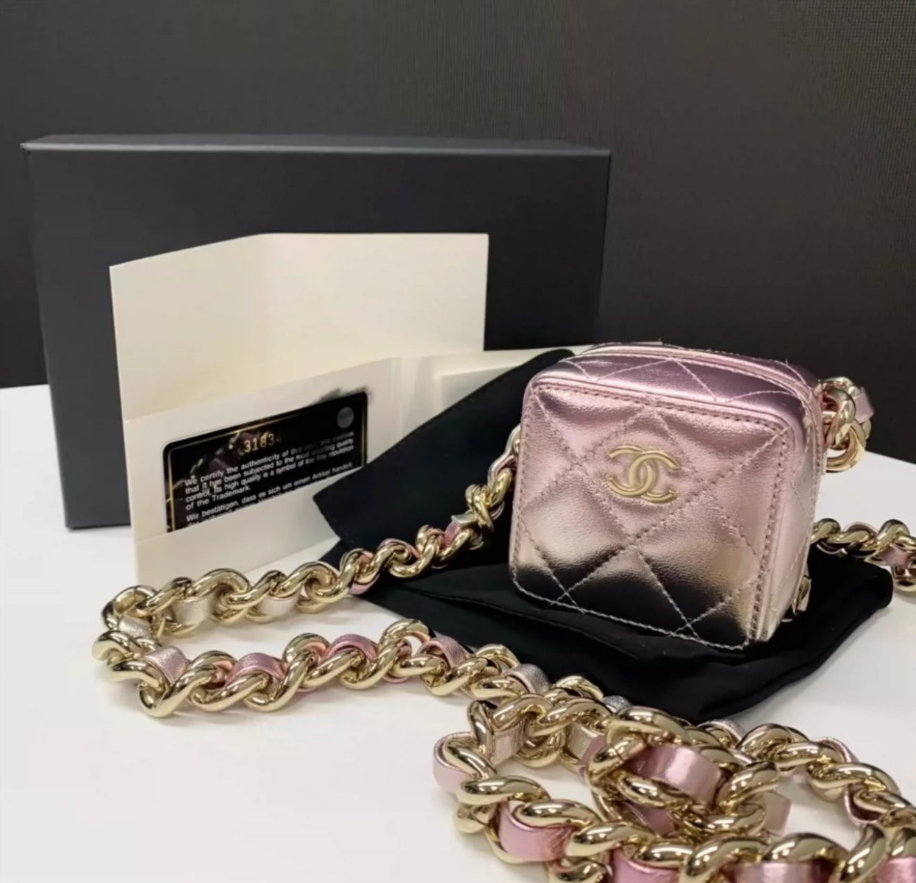 Chanel Chanel 22 Shoulder Bag - Rovelle Bags