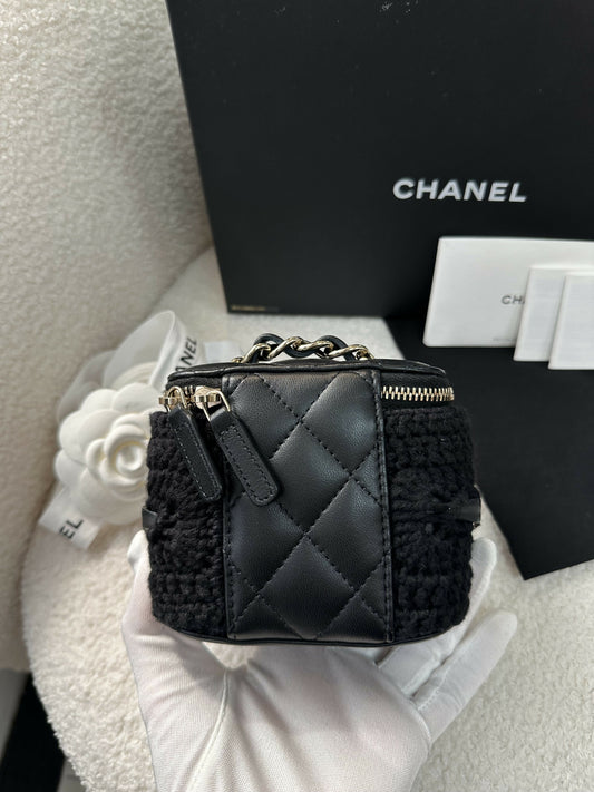 Chanel Vanity Clutch - Rovelle Bags