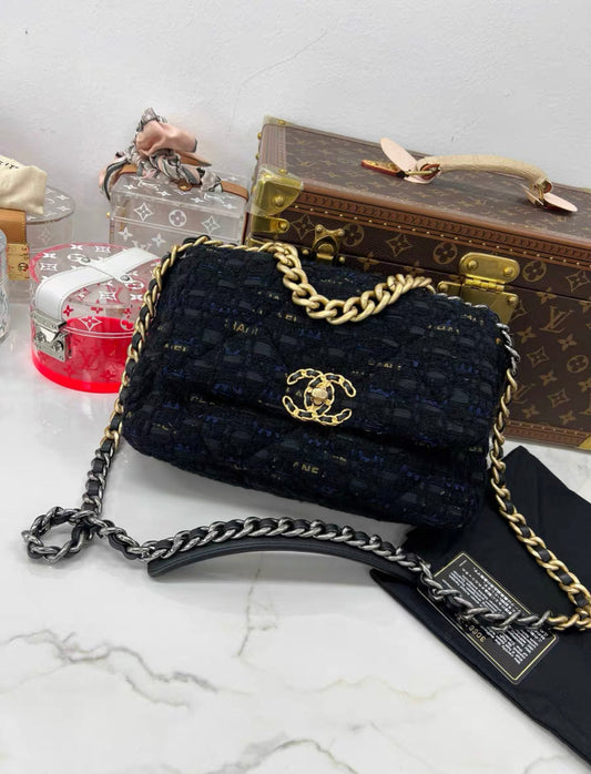 Chanel Shoulder Bag - Rovelle Bags