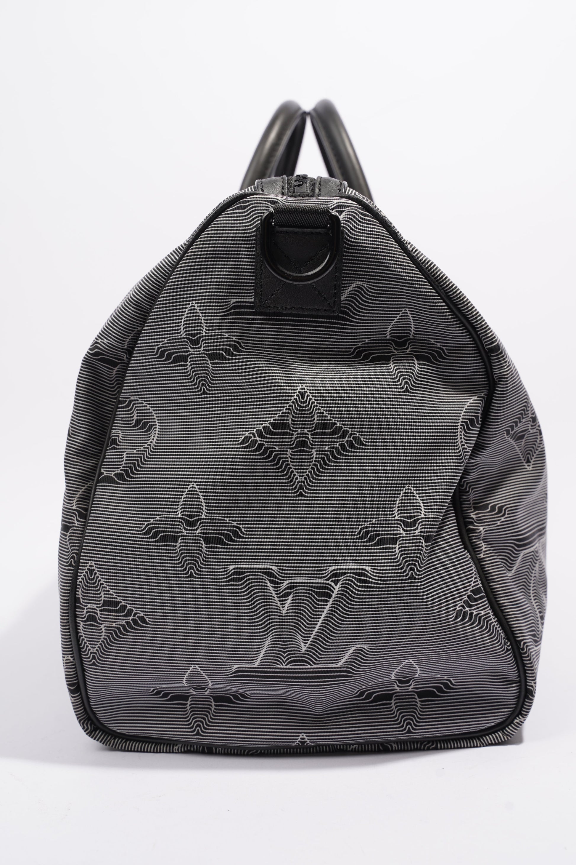 Louis Vuitton Reversible Keepall Bandouliere Black & White Monogram Nylon 50