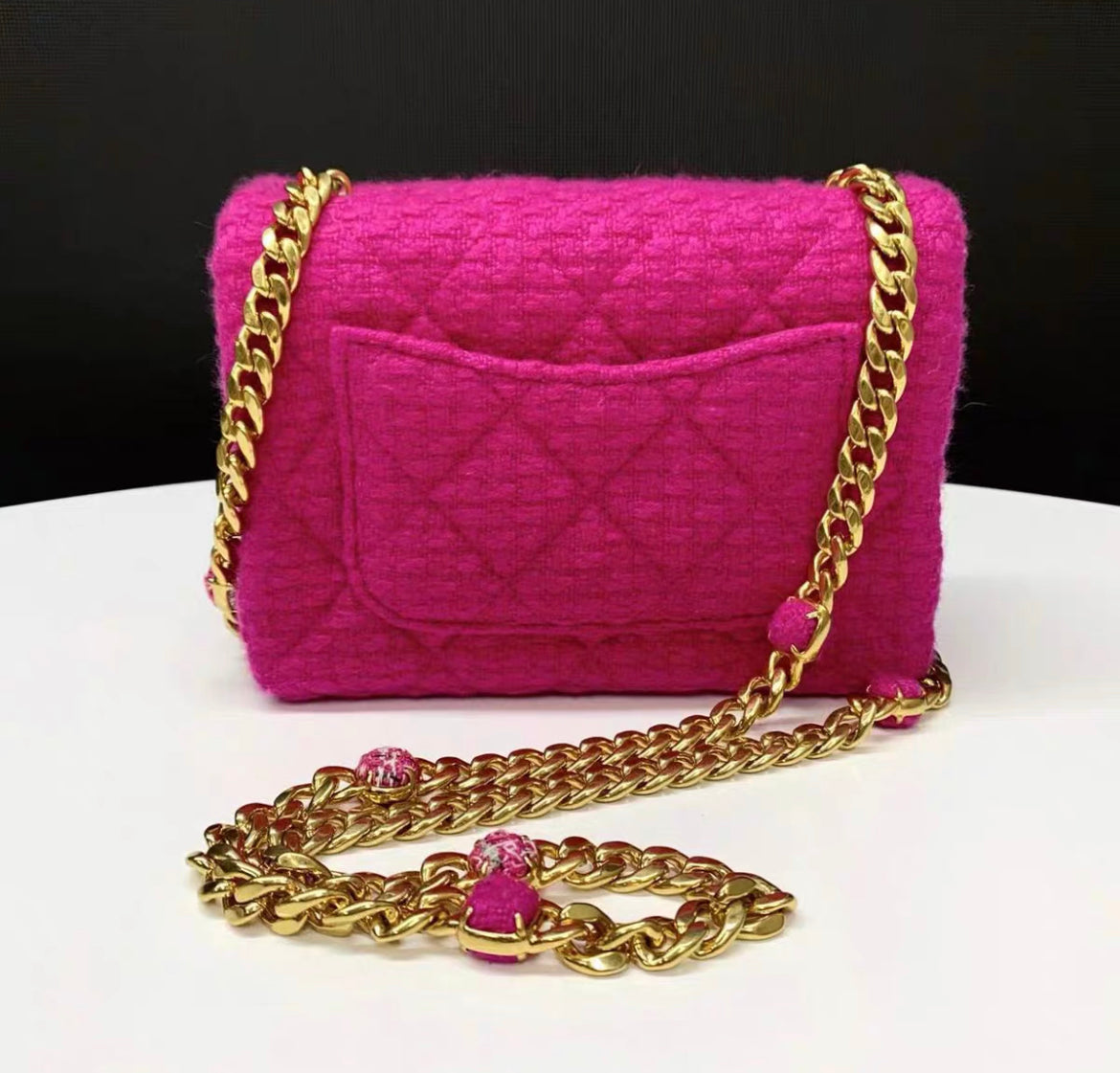 Chanel Chanel 22 Shoulder Bag - Rovelle Bags