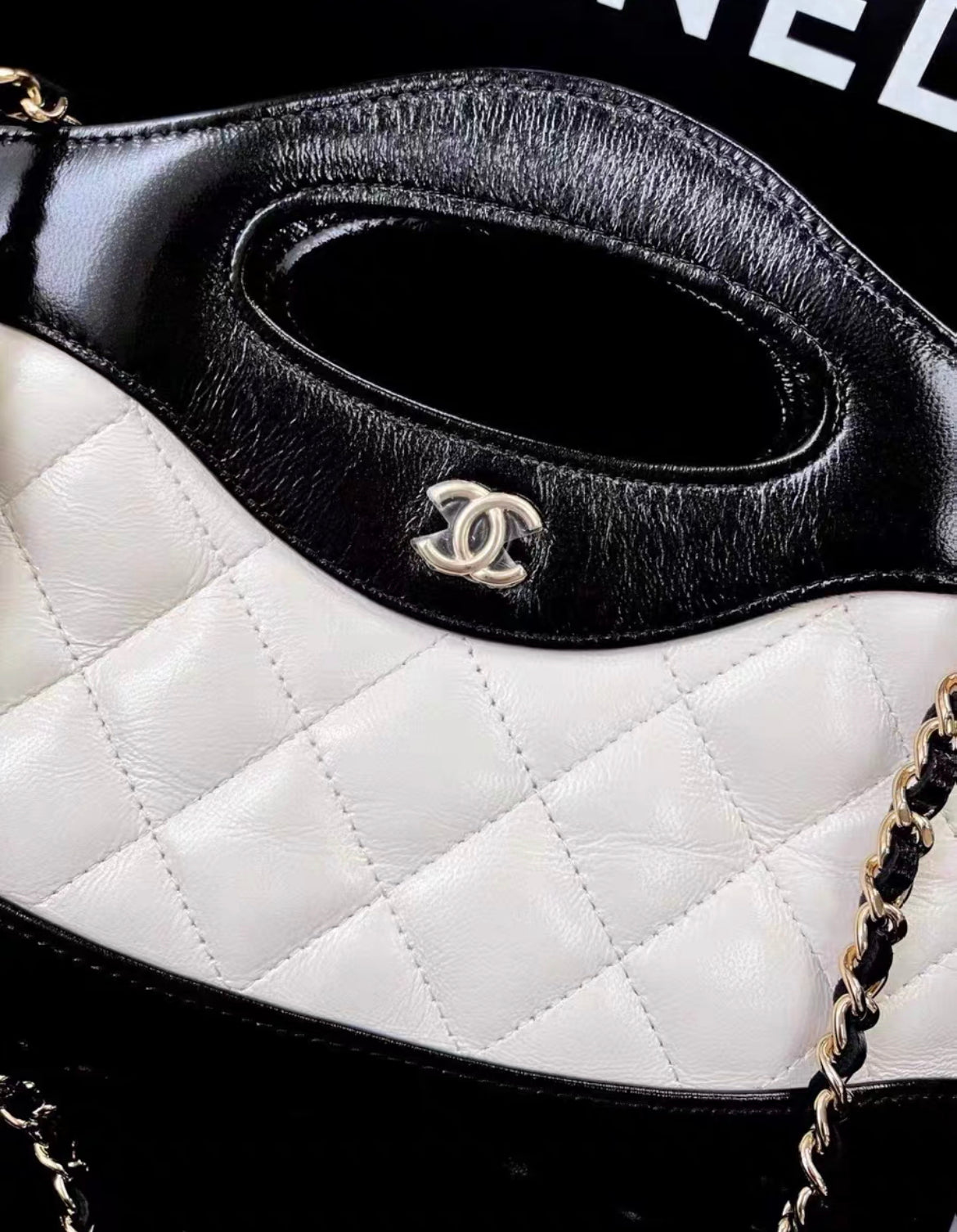 Chanel Handbag - Rovelle Bags