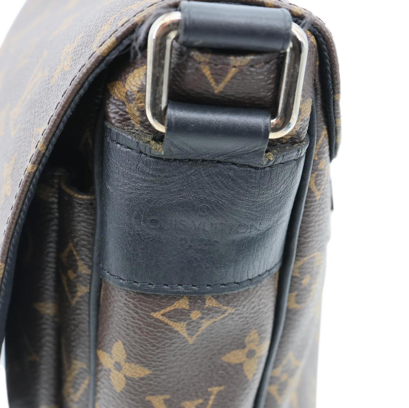 LOUIS VUITTON Christopher Monogram Macassar Messenger Bag Black