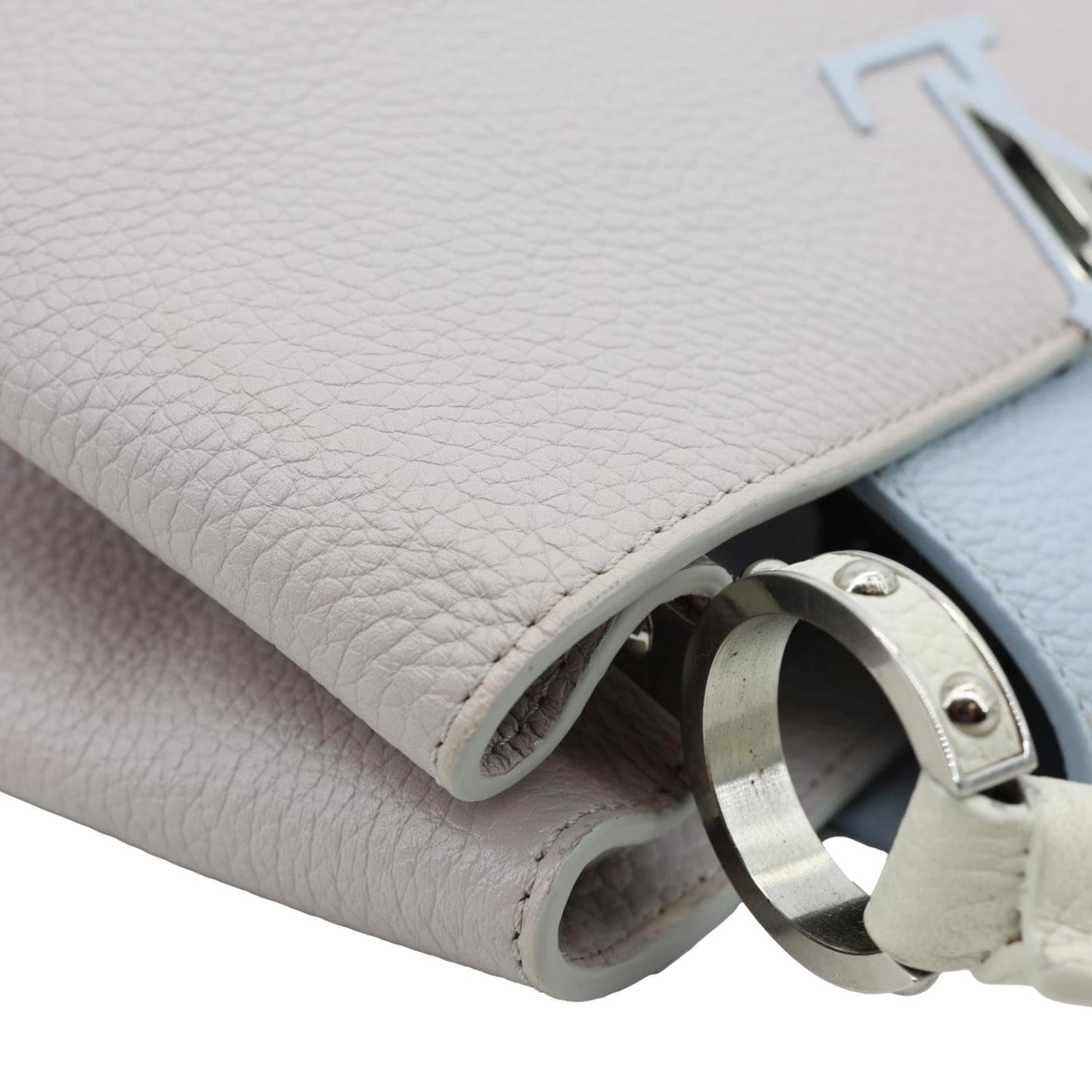 LOUIS VUITTON Capucines PM Taurillon Leather Crossbody Bag Tricolor
