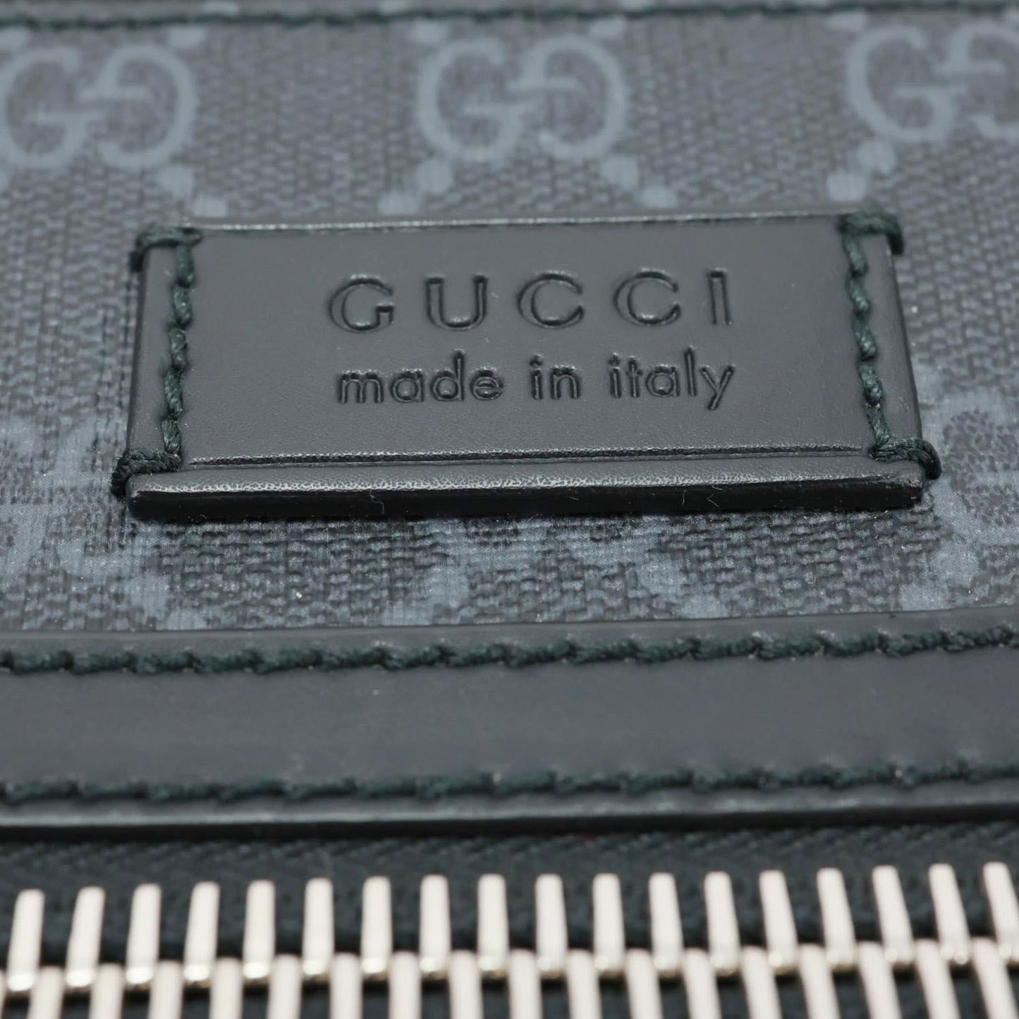 GUCCI Night Courrier GG Supreme Messenger Crossbody Bag Black