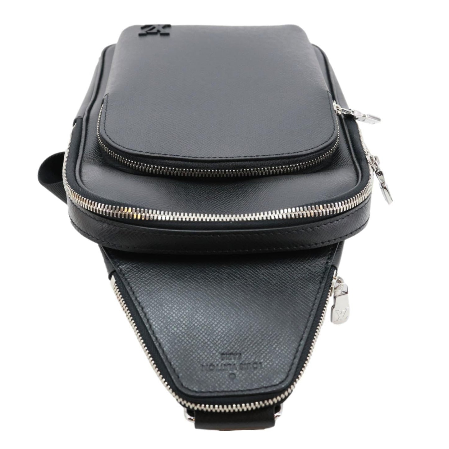 LOUIS VUITTON Avenue Sling Taiga Leather Backpack Black
