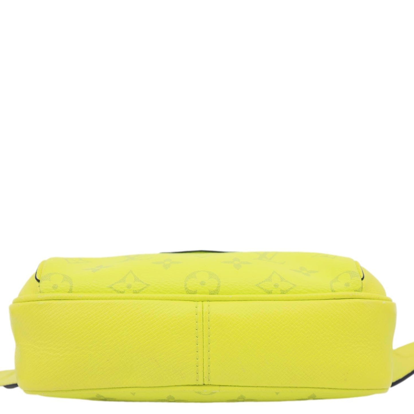 LOUIS VUITTON Outdoor Taigarama Bumbag Neon Yellow