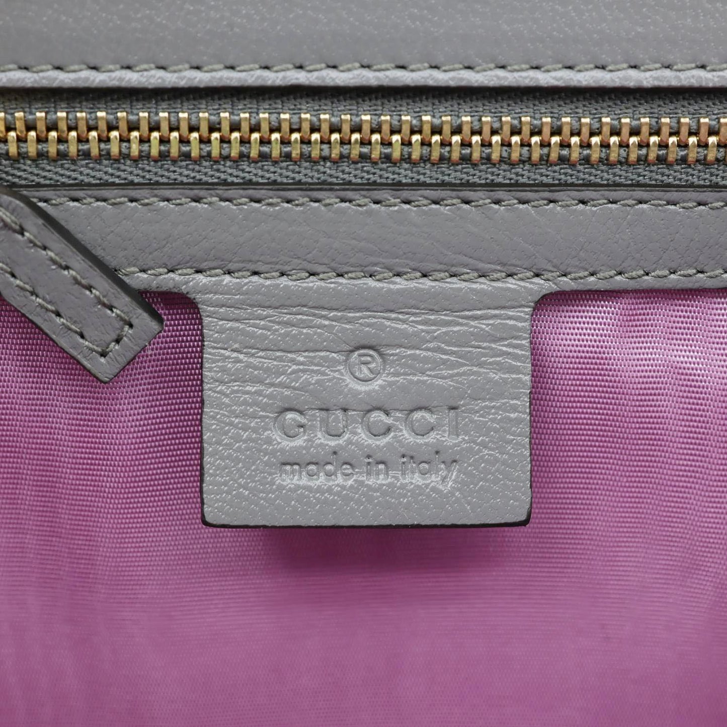 GUCCI GG Ring Leather Shoulder Bag Light Grey 589474