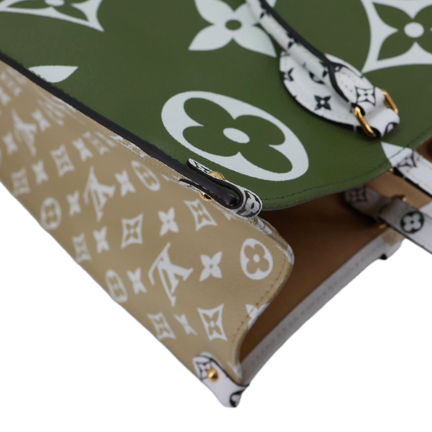 LOUIS VUITTON Onthego GM Monogram Giant Canvas Tote Bag White