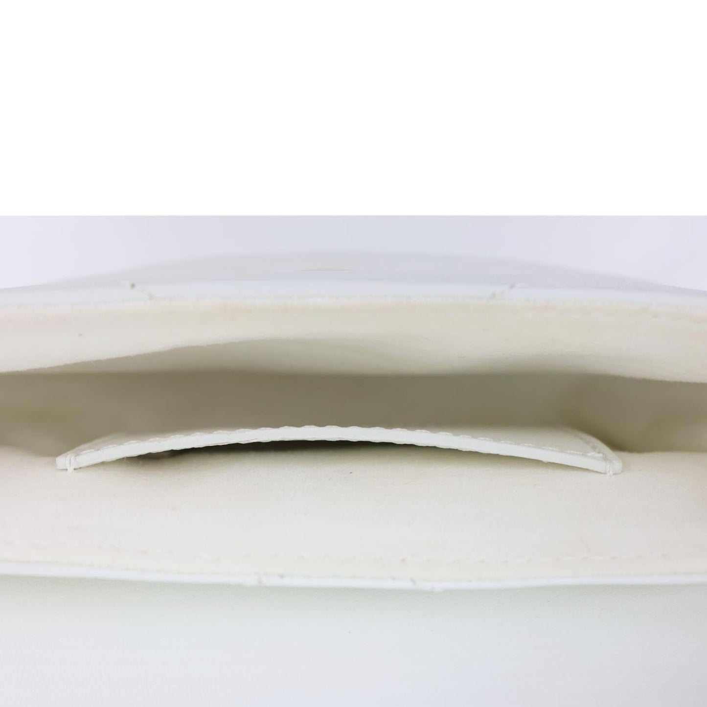 LOUIS VUITTON New Wave Multi Pochette Leather Chain Shoulder Bag White