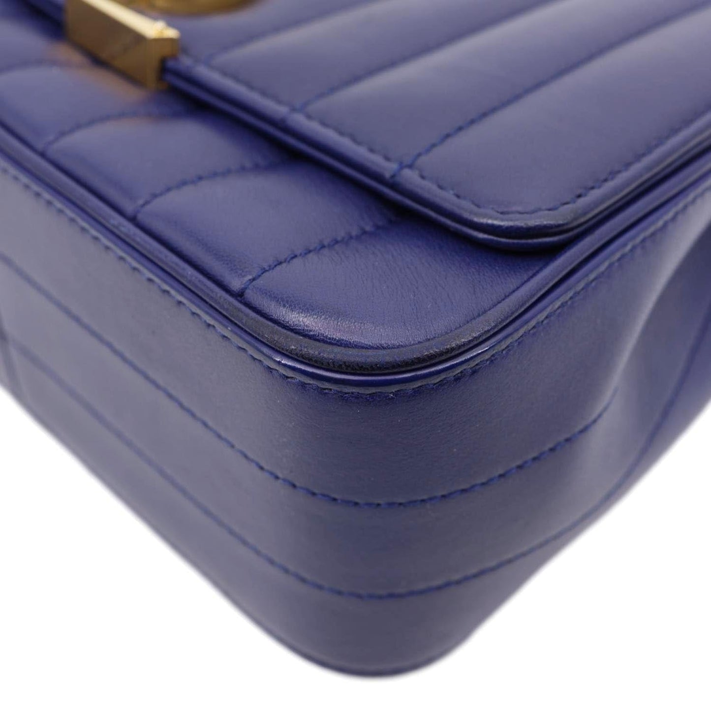 YVES SAINT LAURENT Vicky Medium Matelasse Lambskin Chain Crossbody Bag Blue