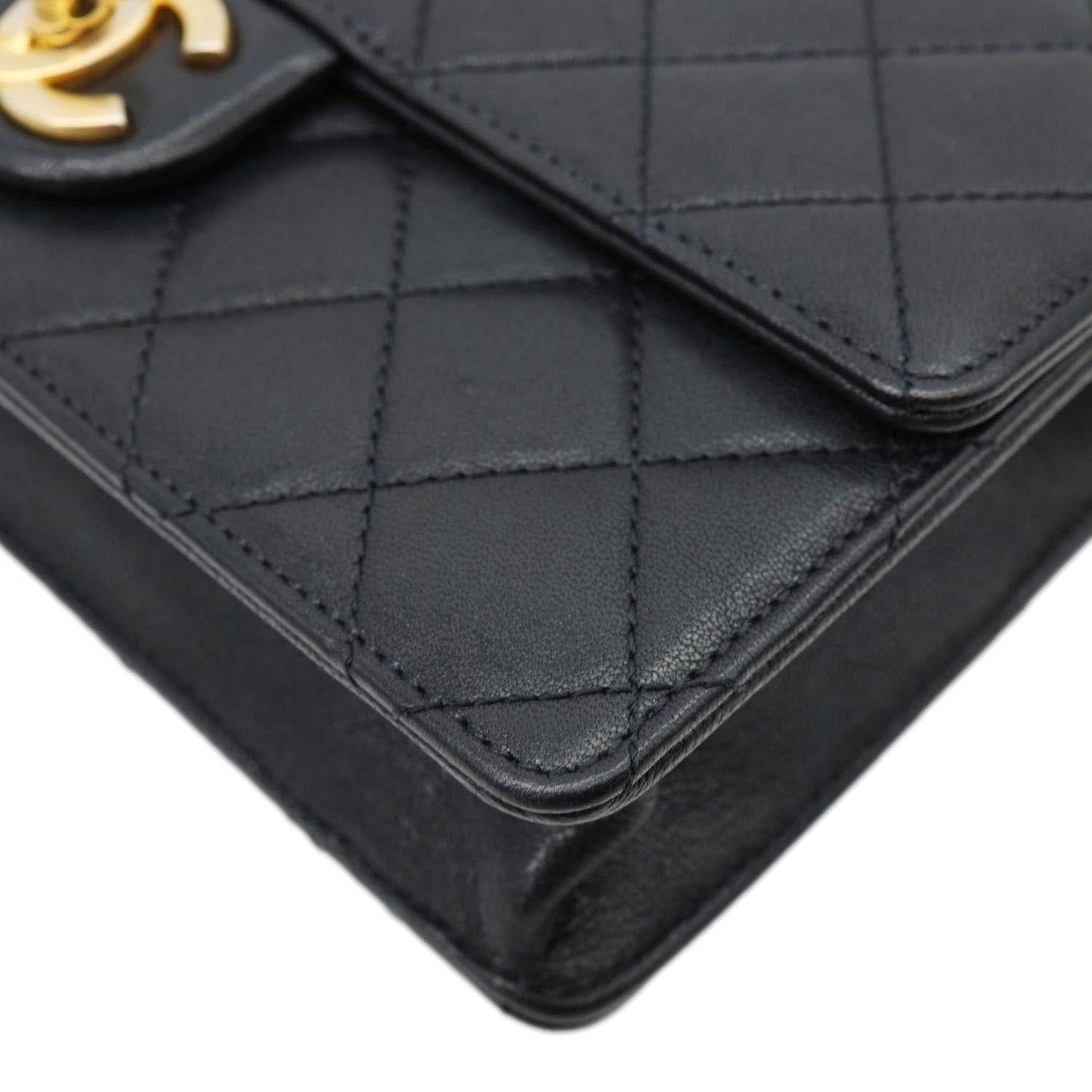 CHANEL Chic Pearls Flap Small Quilted Leather Shoulder Bag Black
