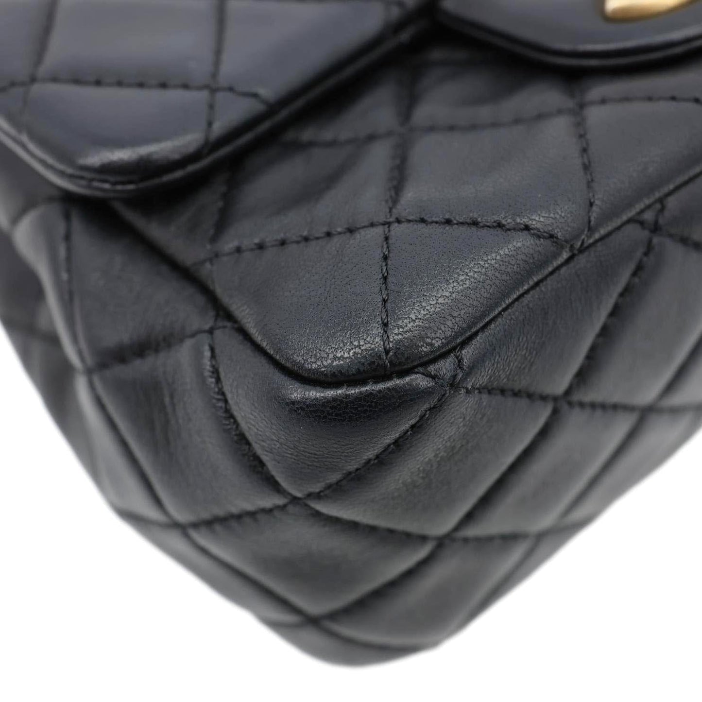 CHANEL Resin Pearl Samba Flap Quilted Leather Crossbody Bag Black