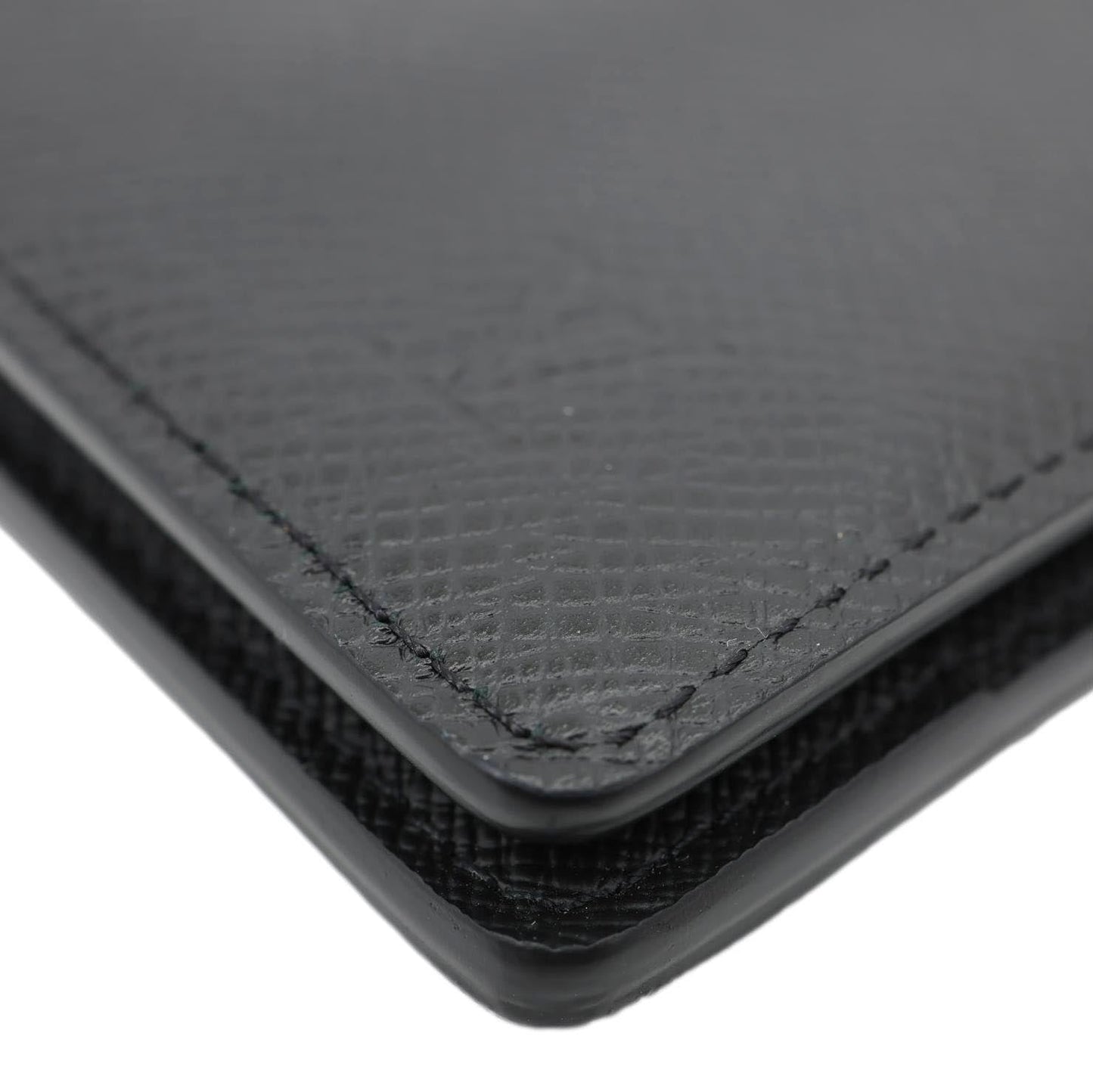 LOUIS VUITTON Amerigo Taiga Leather Wallet Black
