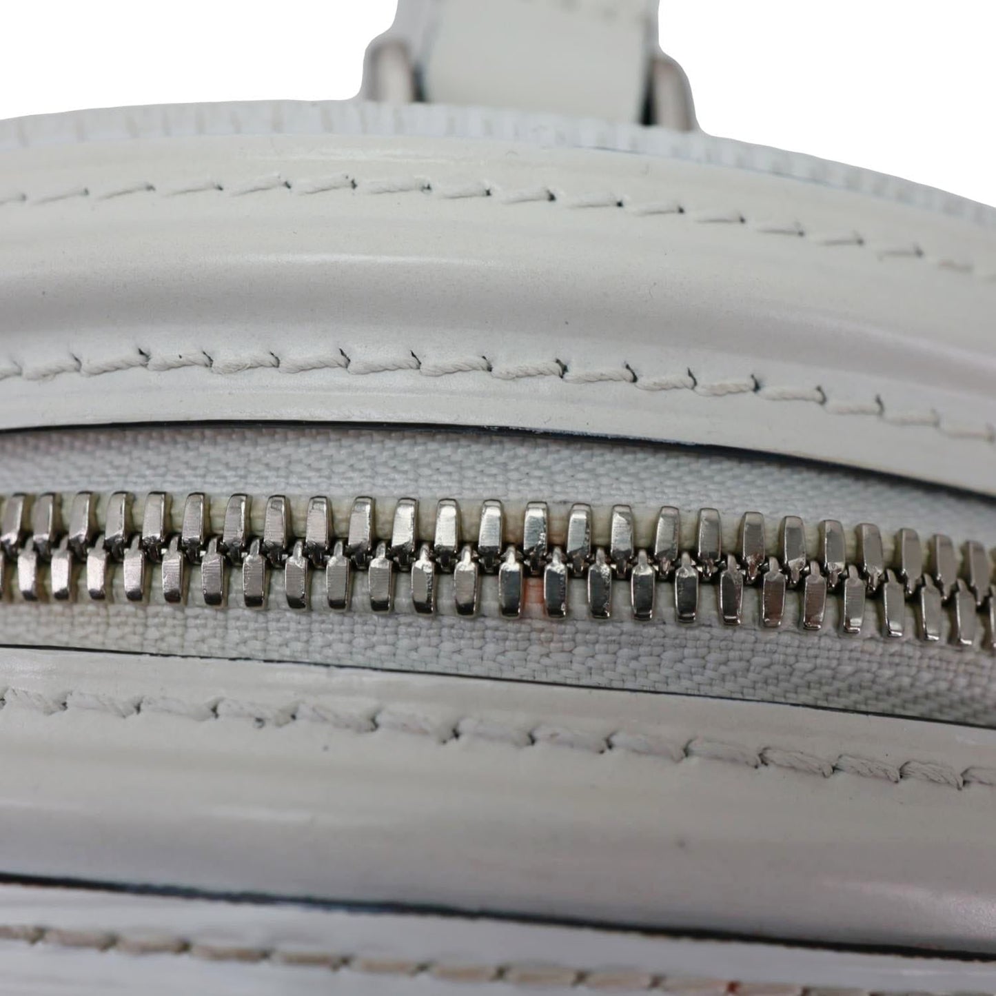 LOUIS VUITTON Cannes Epi Leather Vanity Bag White