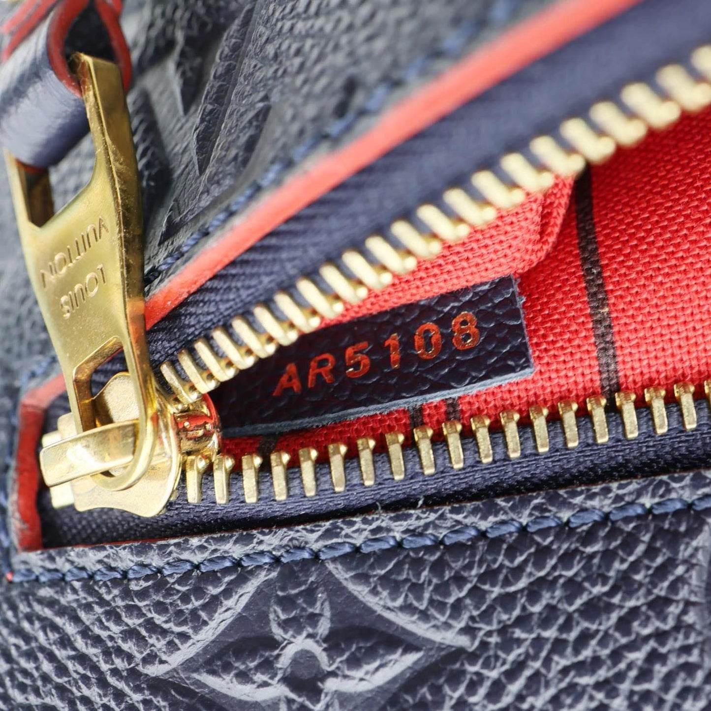 LOUIS VUITTON Metis Pochette Empreinte Leather Crossbody Bag Navy Blue