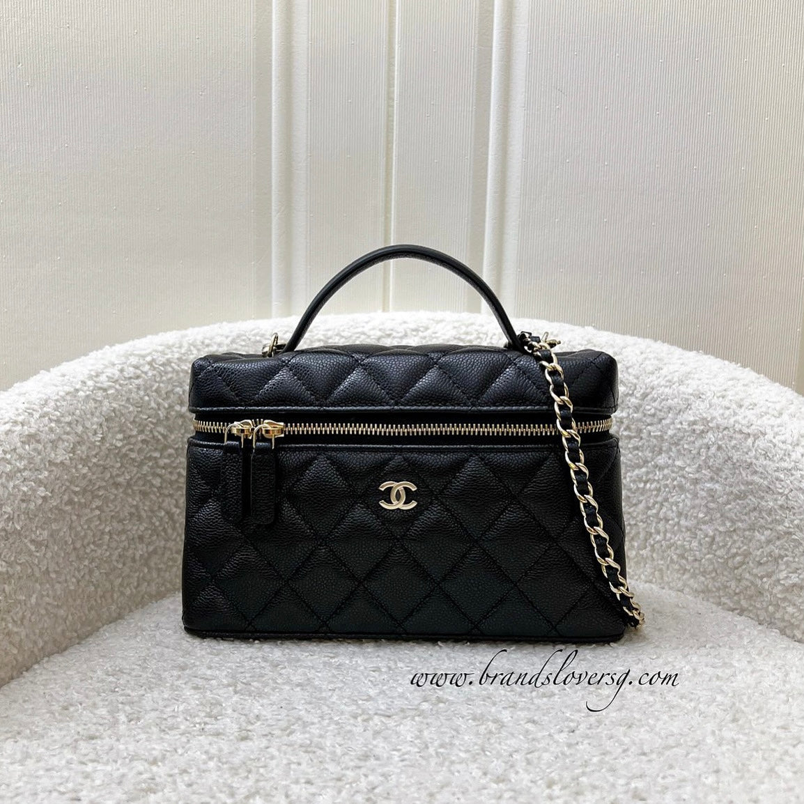 Chanel 25C Vanity / Clutch with Vanity Bag - Rovelle Bags