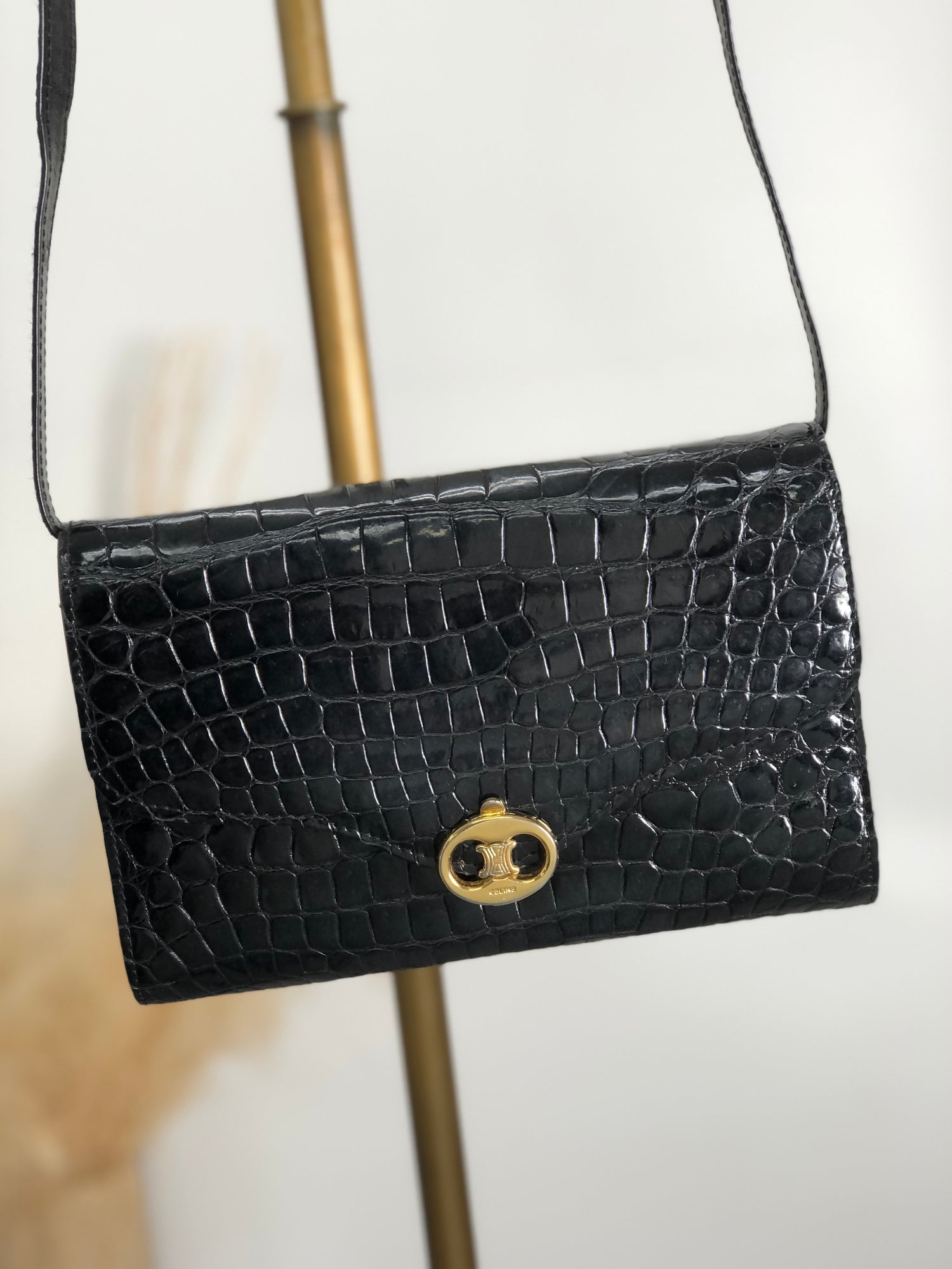 CELINE Triomphe Shoulder bag Black pedgvn