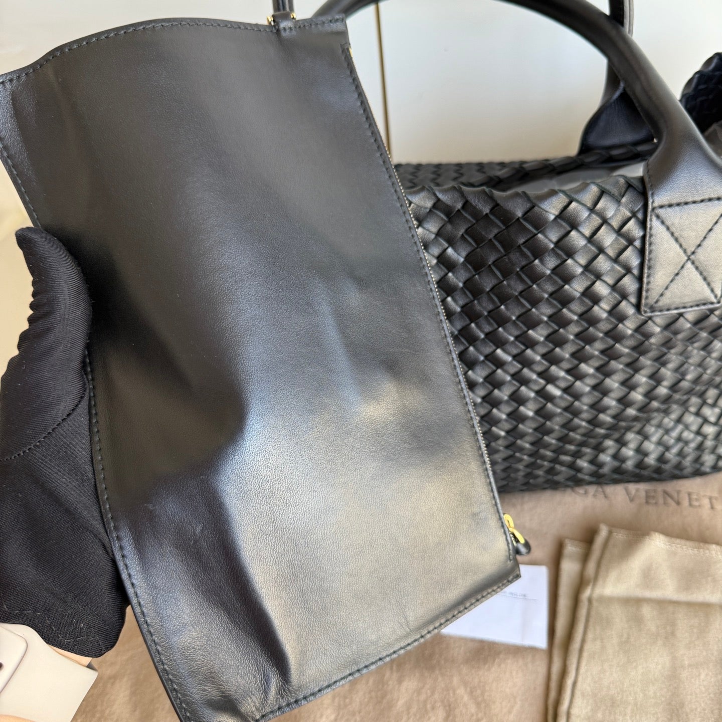 Bottega Veneta Cabat Tote - Rovelle Bags
