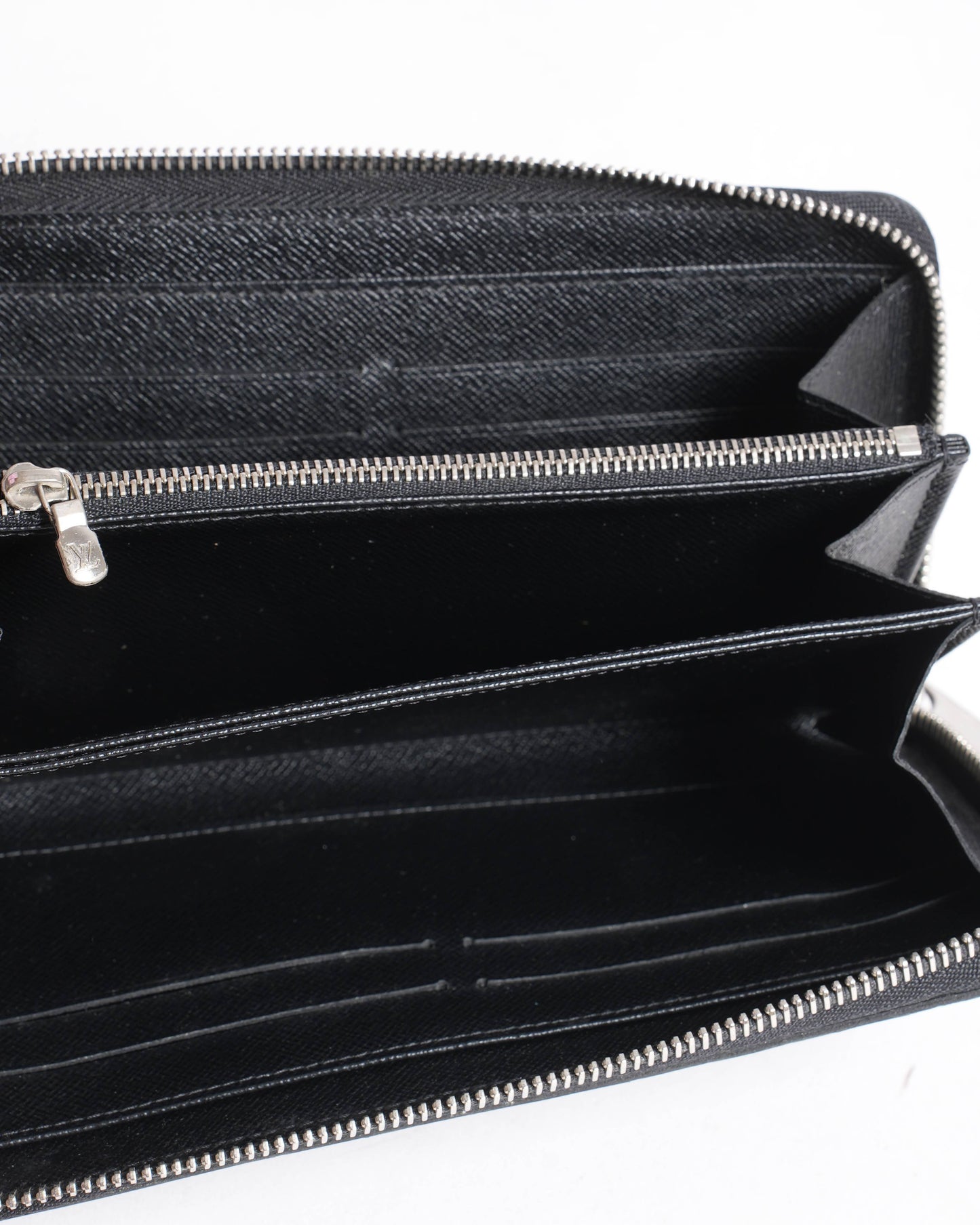 Louis Vuitton Epi Leather Zip Around Wallet In Black