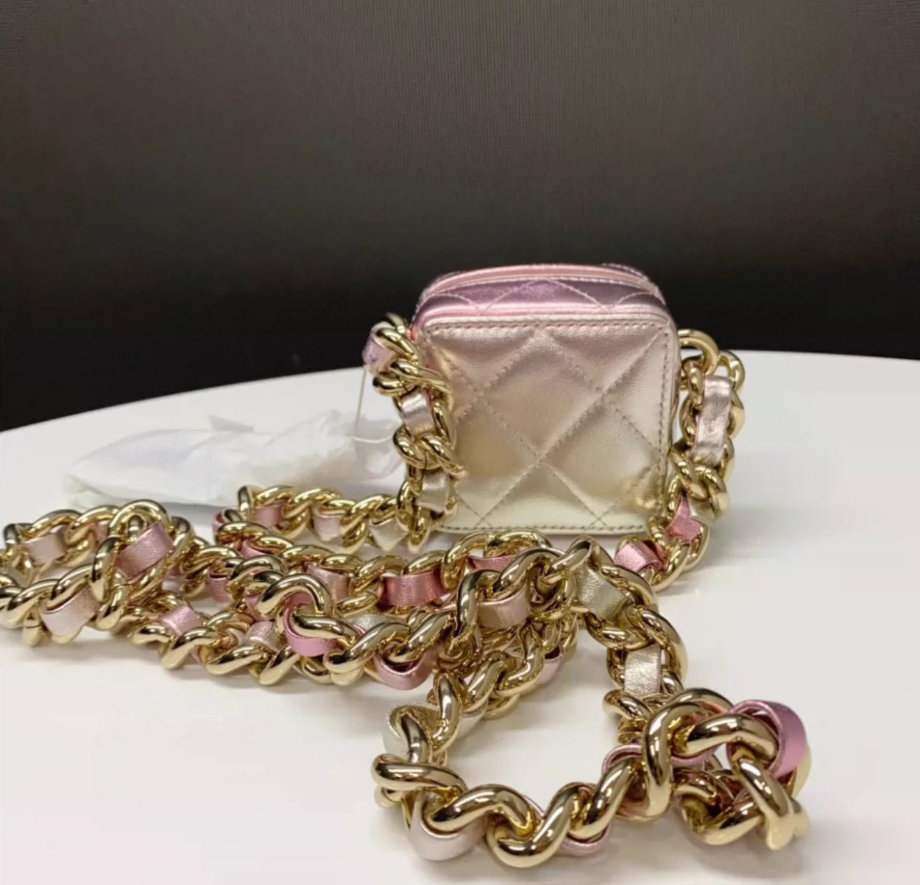 Chanel Chanel 22 Shoulder Bag - Rovelle Bags